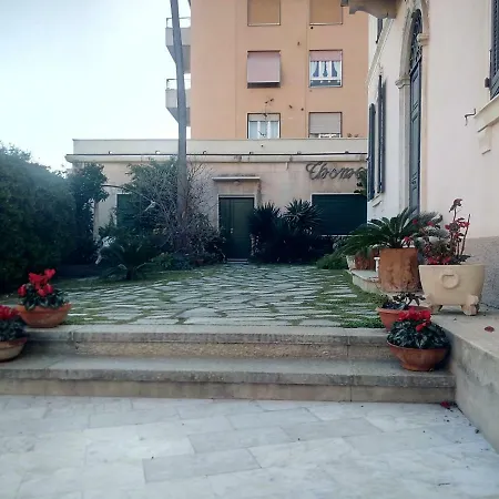 Villa Thomas Imperia Exterior photo